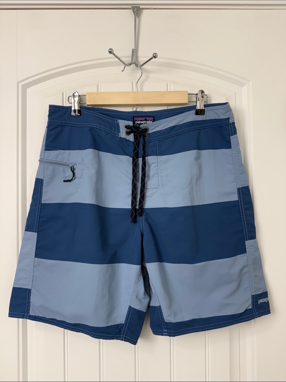 Patagonia Men's Minimalist Wavefarer Board Shorts Size 33